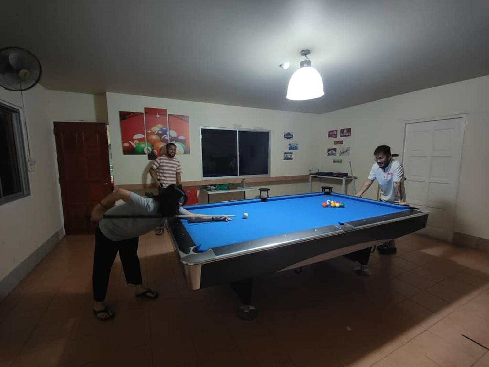 Putra Sentosa Retreat Camp, Sematan Hotel Ngoại thất bức ảnh