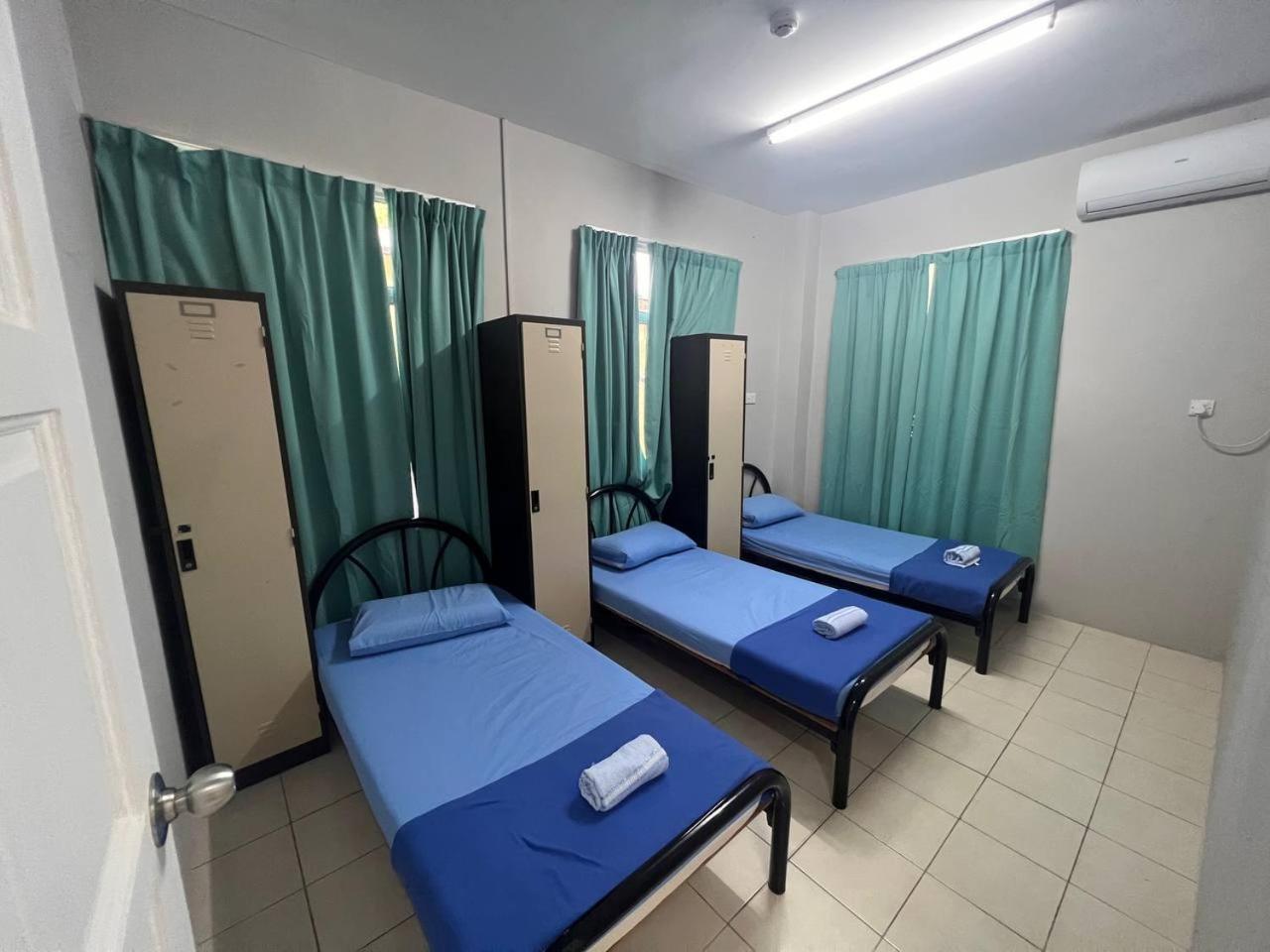 Putra Sentosa Retreat Camp, Sematan Hotel Phòng bức ảnh