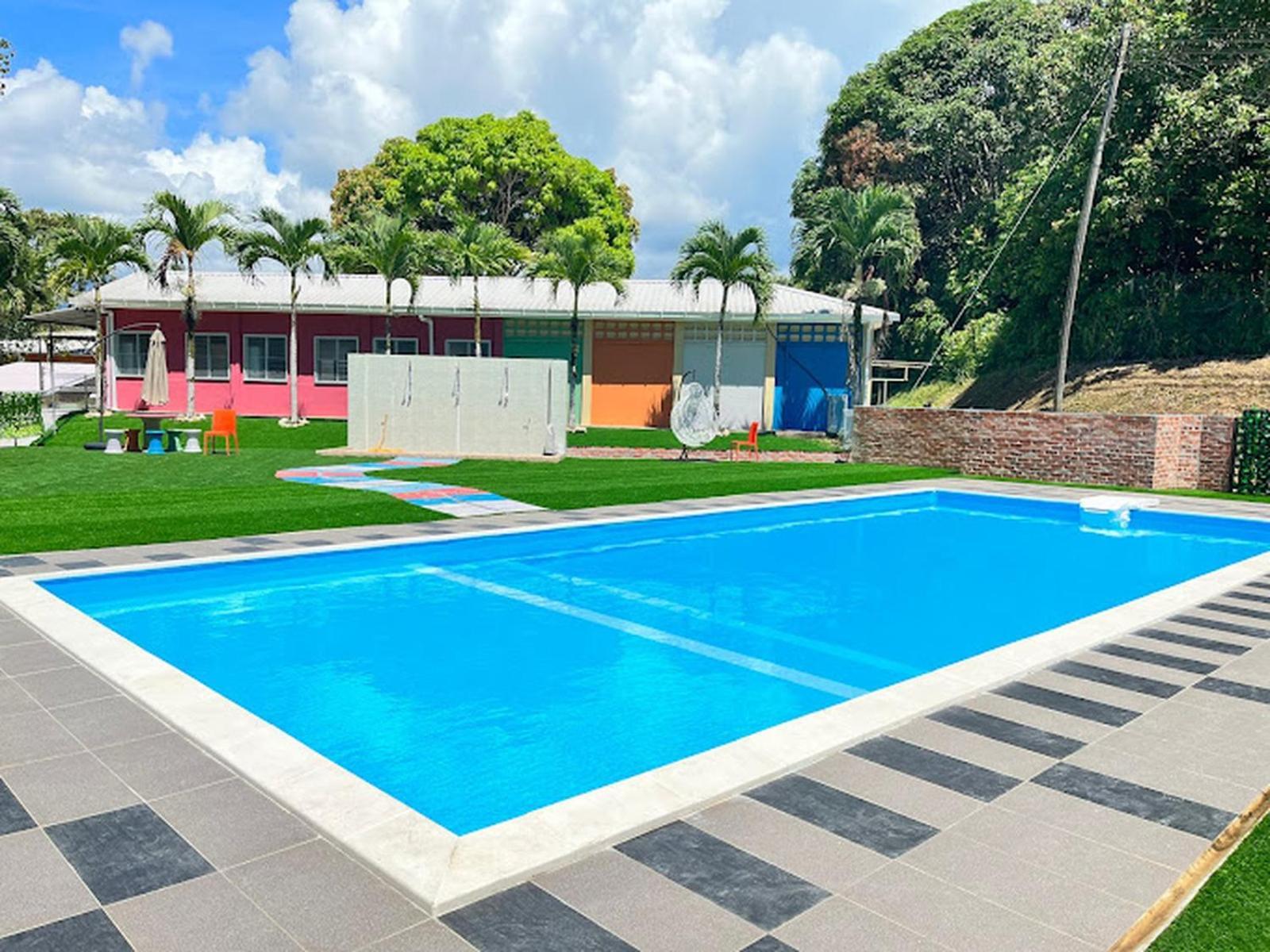 Putra Sentosa Retreat Camp, Sematan Hotel Phòng bức ảnh