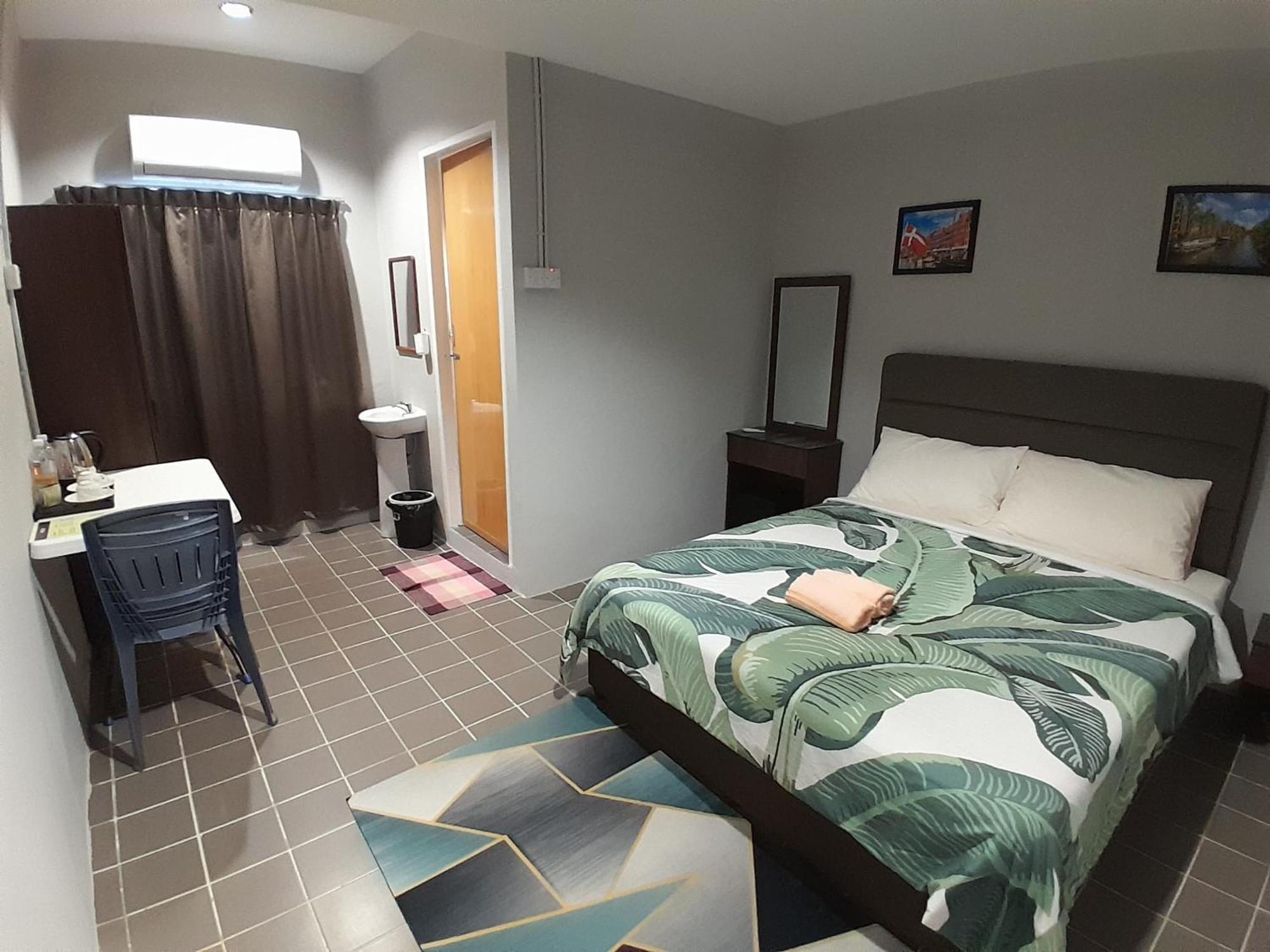 Putra Sentosa Retreat Camp, Sematan Hotel Phòng bức ảnh